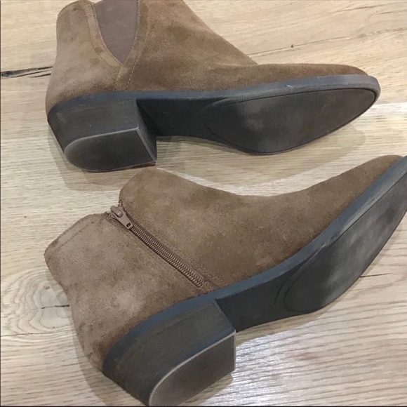 Kensie Suede Garry Booties - Picture 4 of 8